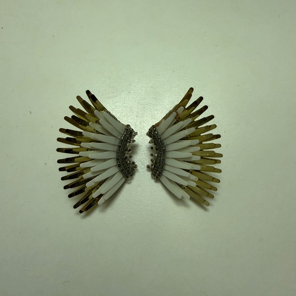 Wing-Shaped Statement Earrings in White and Gold